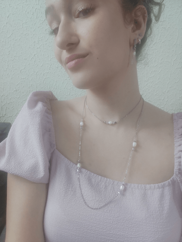 Lily (collier)